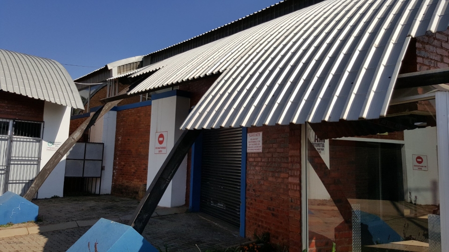 To Let commercial Property for Rent in Melodie North West